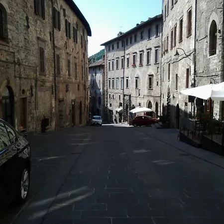 Appartement Galeotti 18 *